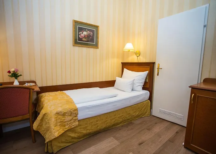 Hotel Opera I Self Check In I Ac In Vienne