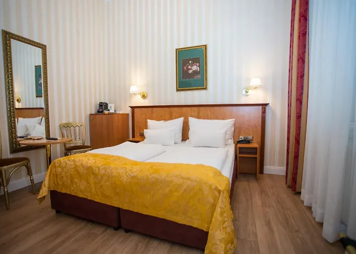 Hotel Opera I Self Check In I Ac In Vienne
